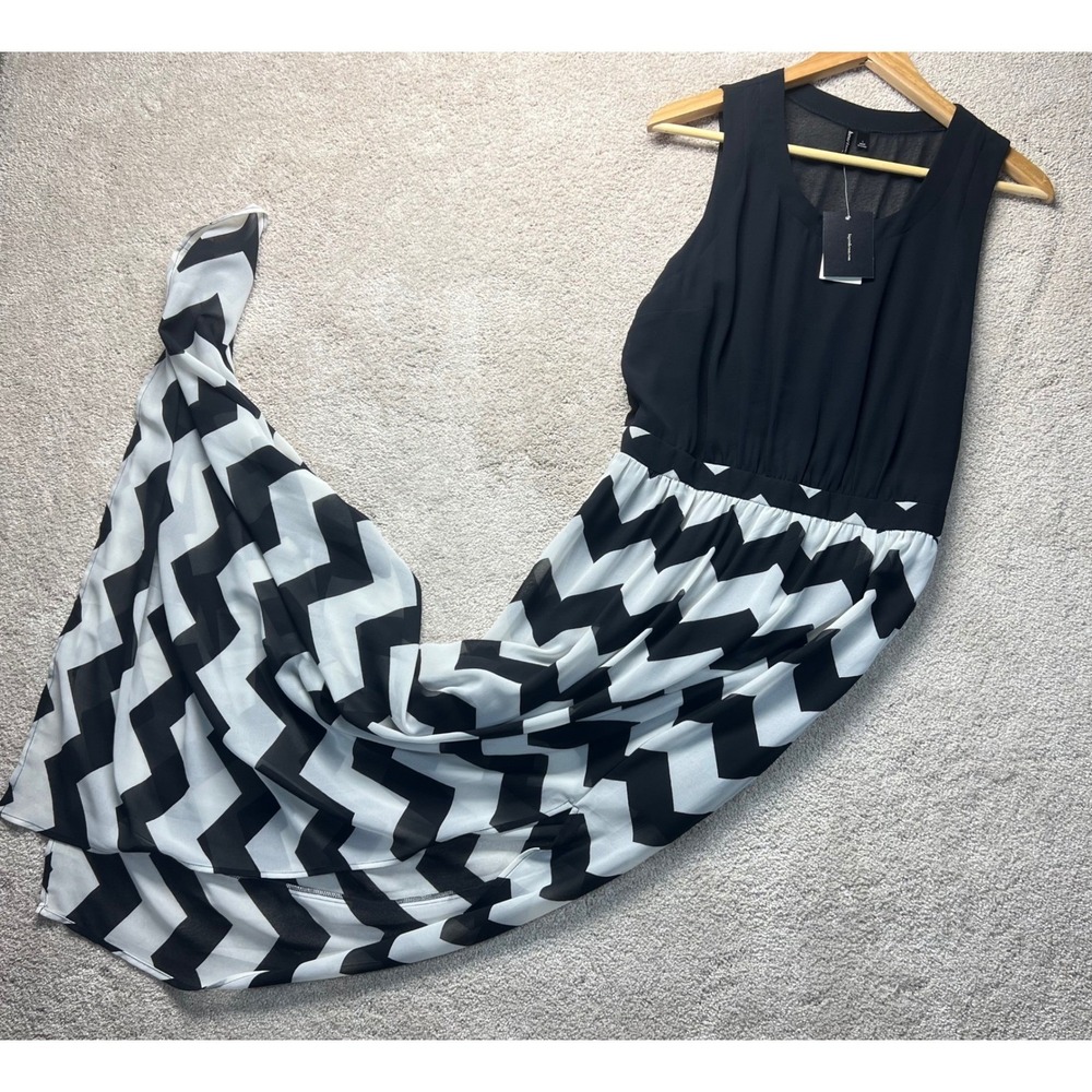 Heart Soul Women's Maxi Dress L NWT Sleeveless Black Ivory Chevron Boho Flowy
